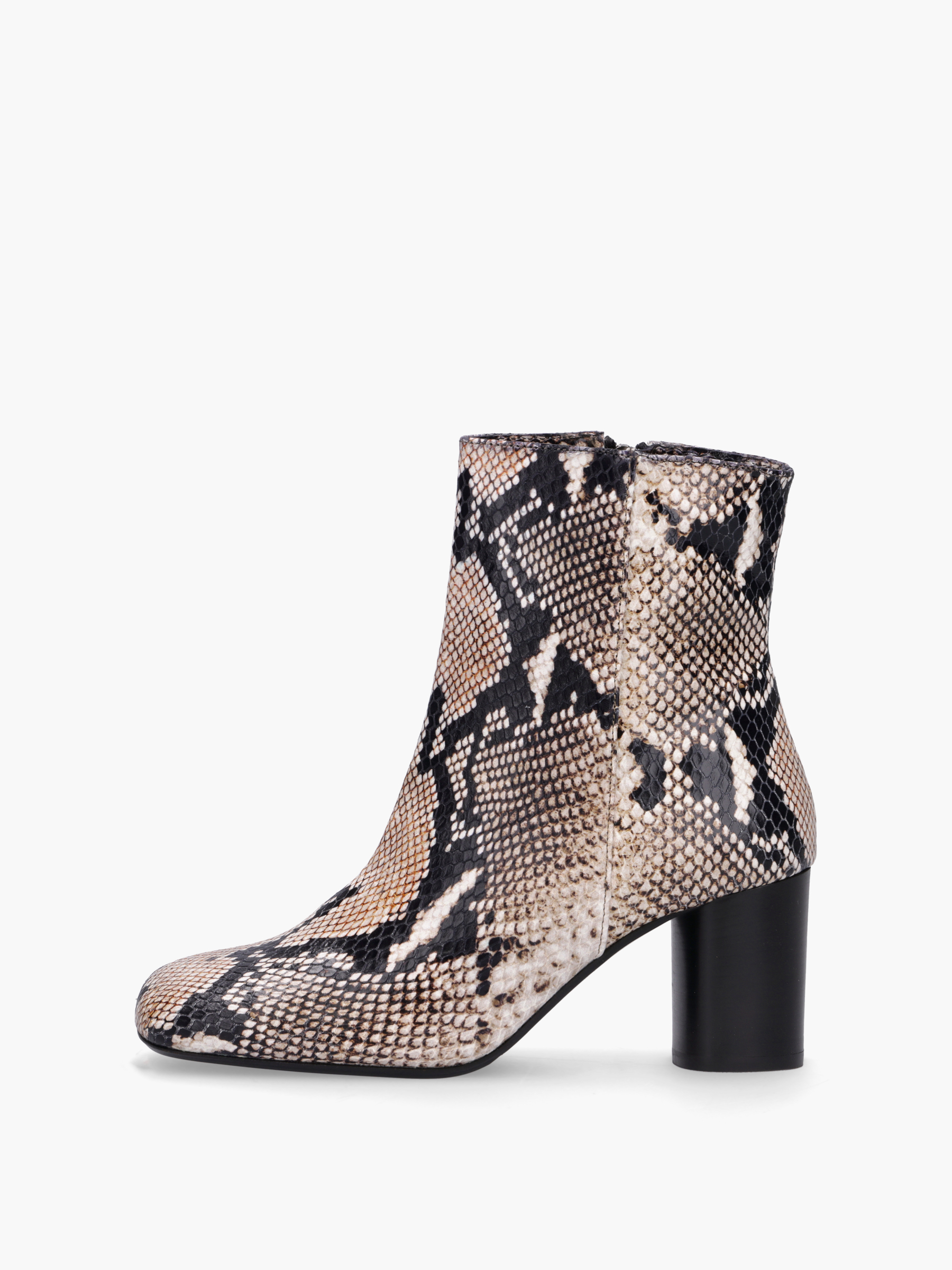 Bekleidung, Schuhwerk, Schuh, Hoher Absatz